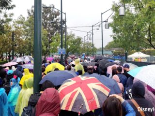 disneyland security lines