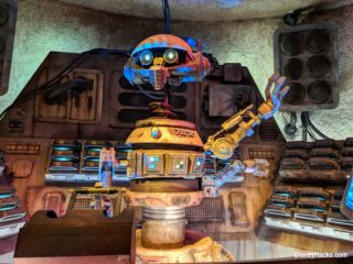 ogas cantina star wars galaxys edge disney hacks (6)