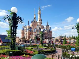 shanghai disneyland castle (2)