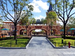 shanghai disneyland entry (2)